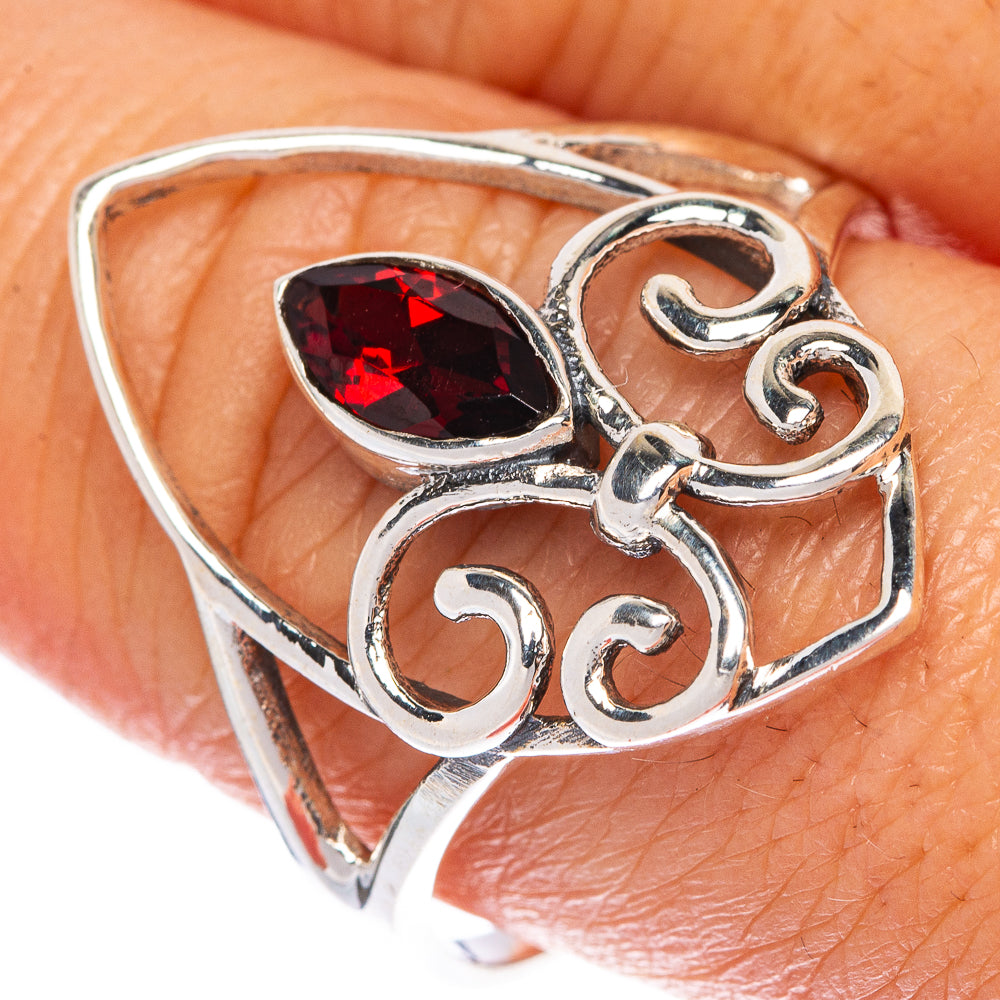 Garnet Ring Size 10 (925 Sterling Silver) R1397