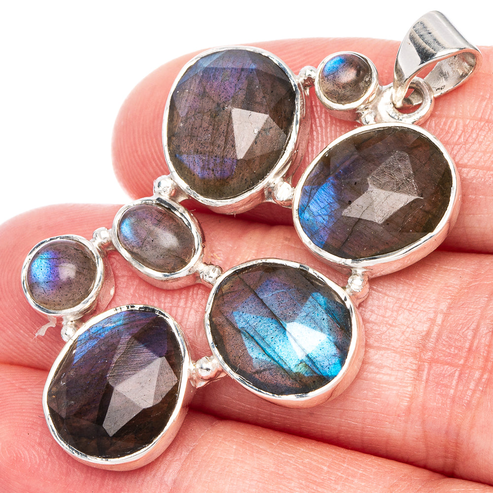 Signature Labradorite Pendant 1 3/4" (925 Sterling Silver) P41174