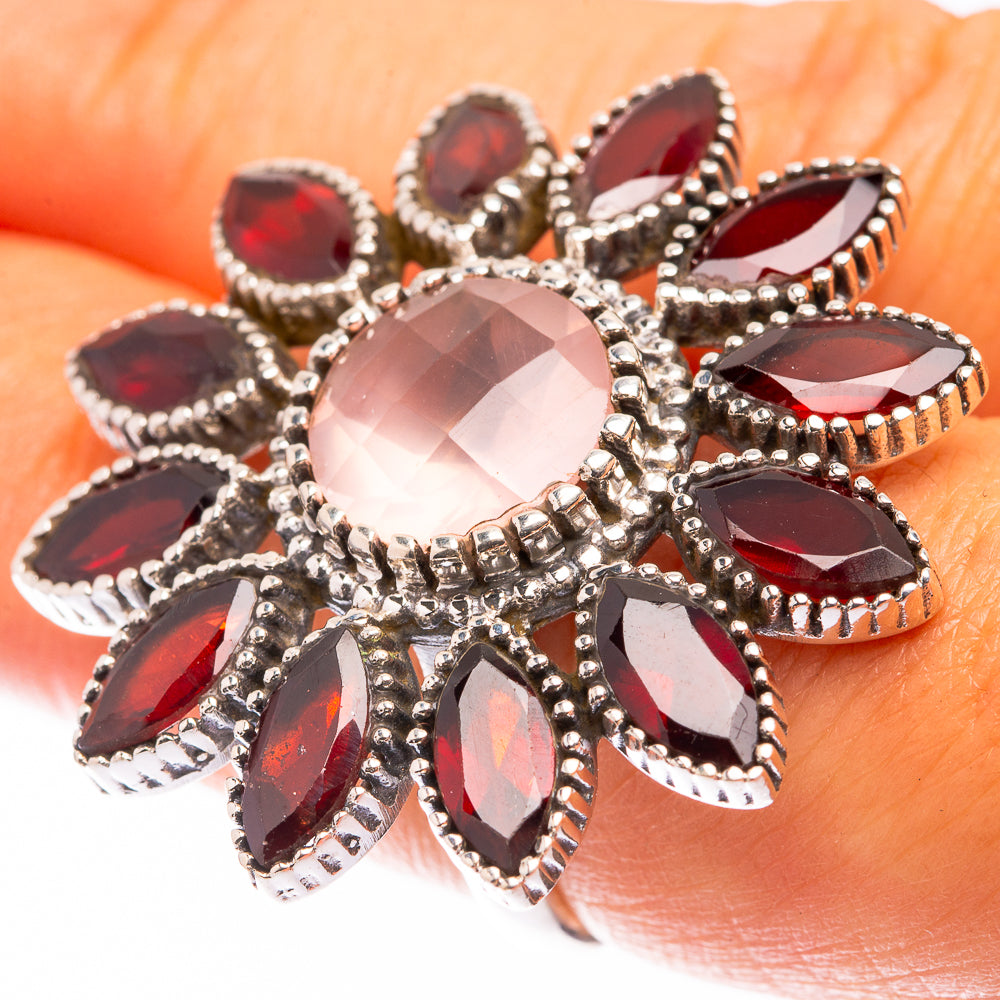 Large Rose Quartz, Garnet Ring Size 7 (925 Sterling Silver) R141237