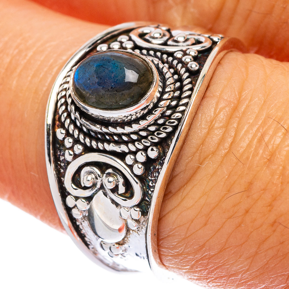 Labradorite Ring Size 7.5 (925 Sterling Silver) R146425
