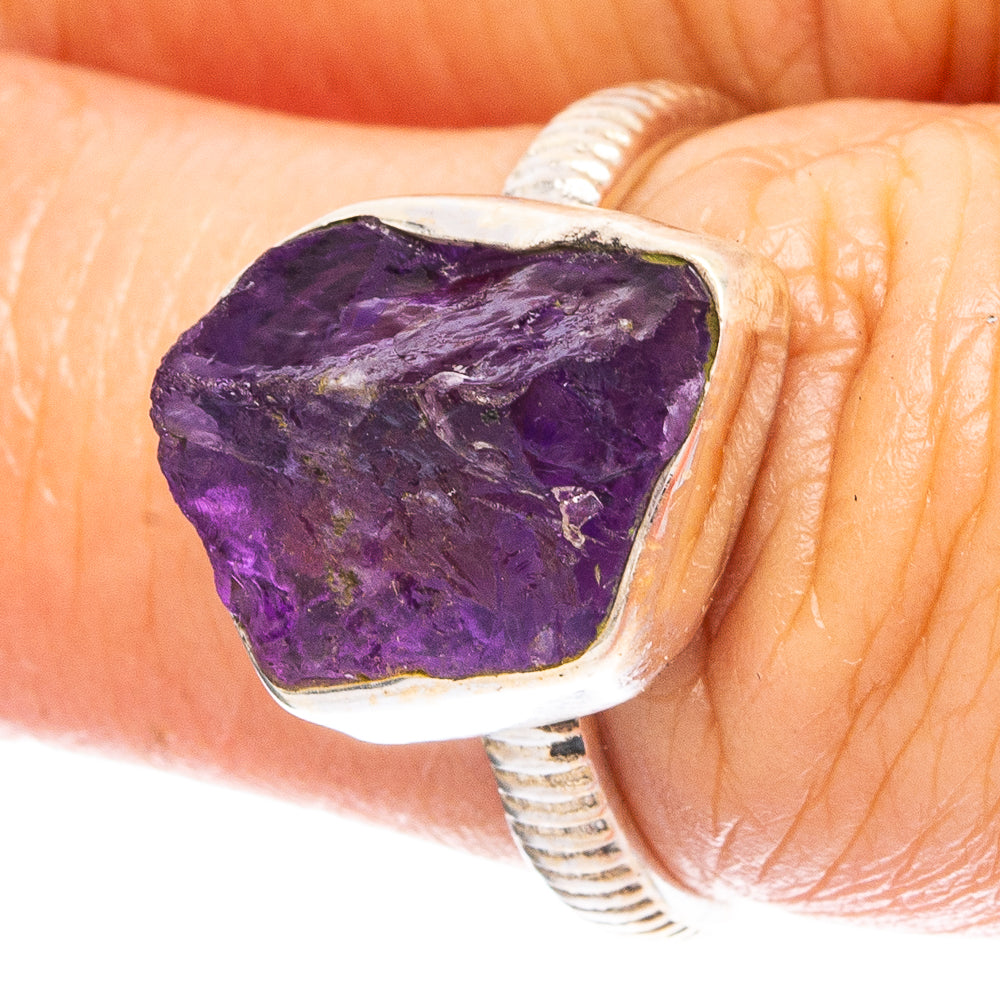 Amethyst 925 Sterling Silver Ring Size 6.5 (925 Sterling Silver) R6332