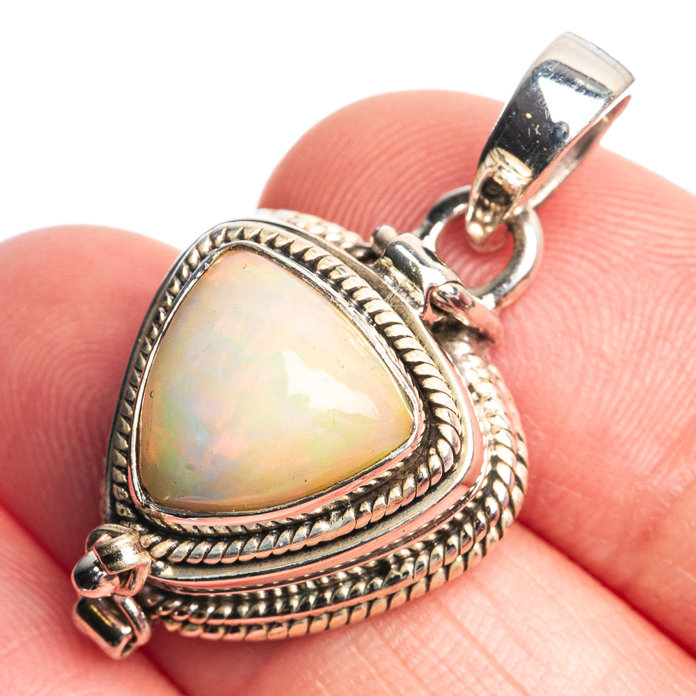 Poison Ethiopian Opal Pendant 1 1/4" (925 Sterling Silver) P39072