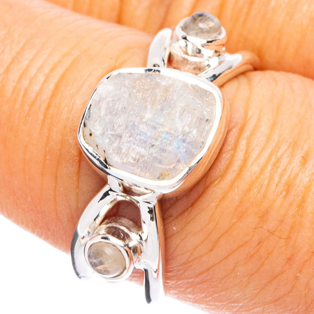 Rainbow Moonstone 925 Sterling Silver Premium Ring Size 7.75 (925 Sterling Silver) R6605