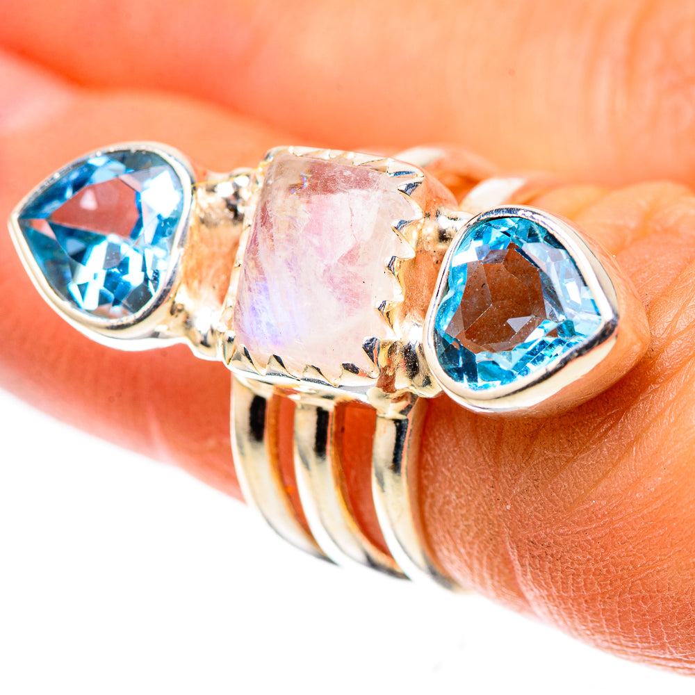 Rainbow Moonstone, Blue Topaz Ring Size 6 (925 Sterling Silver) RING138477