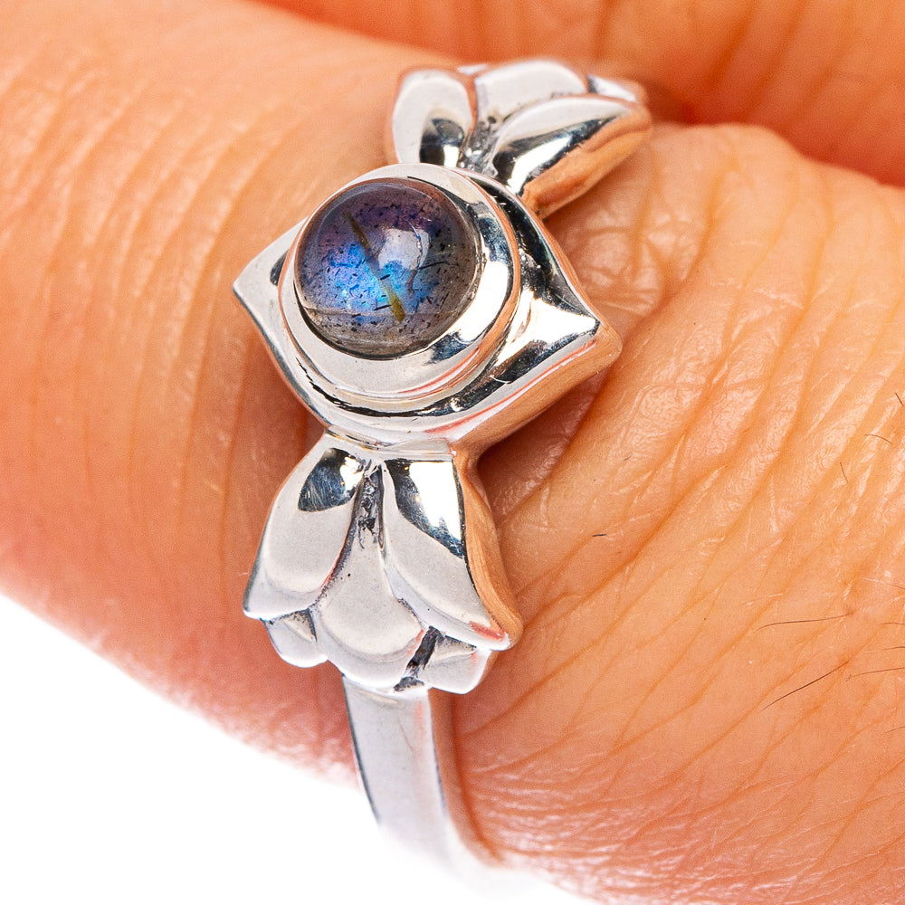 Labradorite Ring Size 7.75 (925 Sterling Silver) R1181