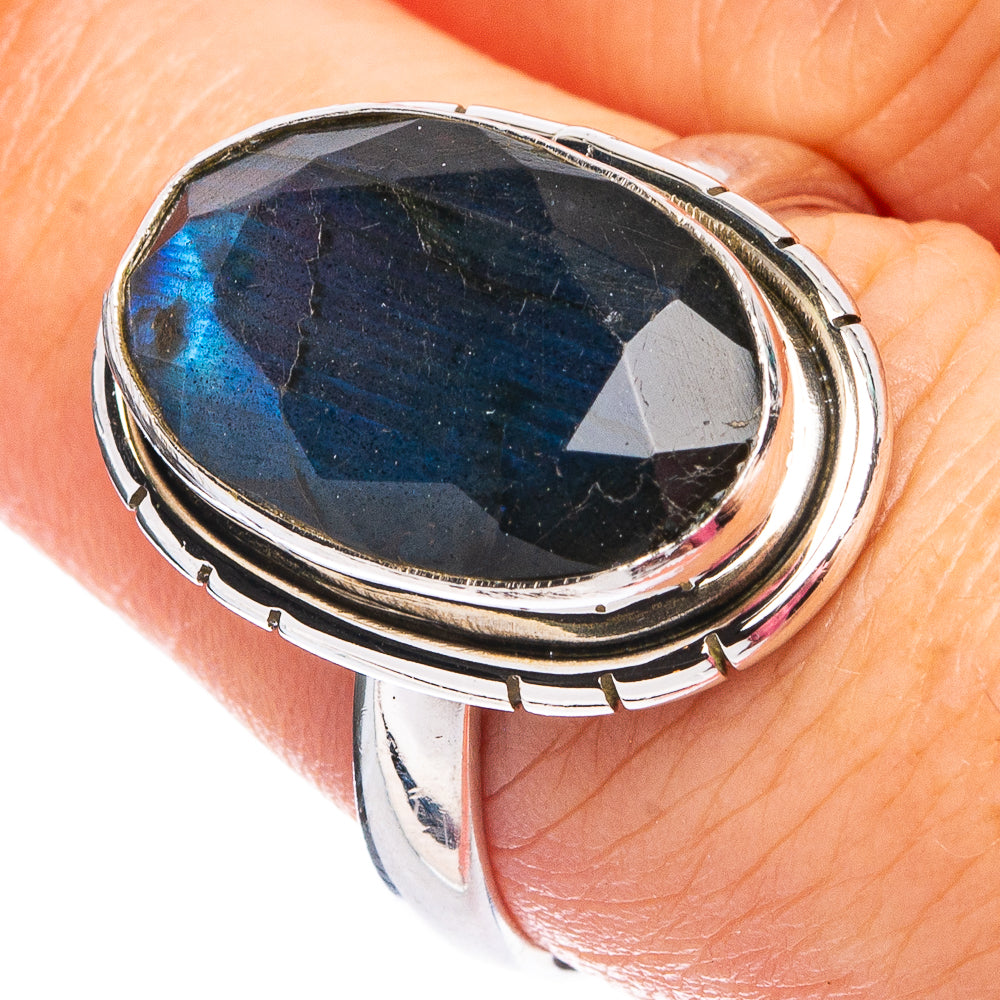 Labradorite Ring Size 8 (.925 Sterling Silver)