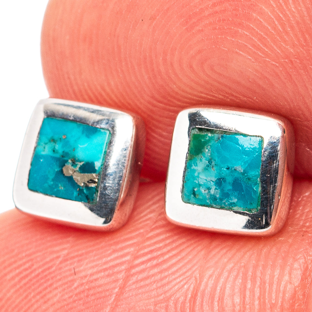 Mohave Turquoise Earrings 1/4" (.925 Sterling Silver)