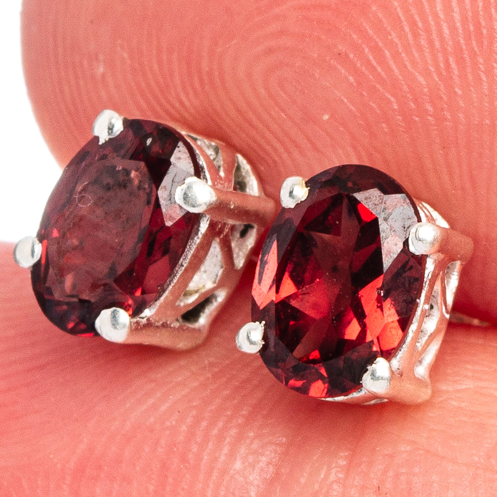 Garnet Dainty Earrings 1/4" (925 Sterling Silver) E433476