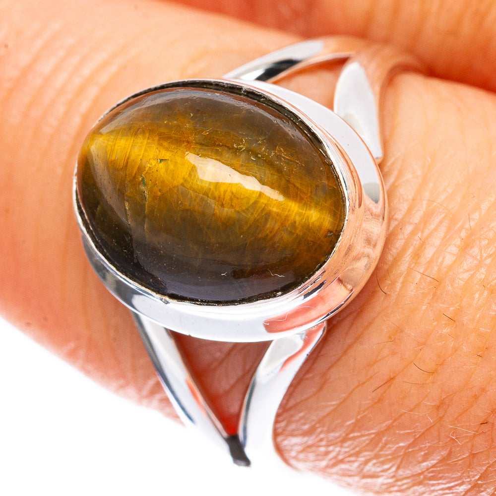 Tiger Eye Ring Size 8.5 (925 Sterling Silver) R1954