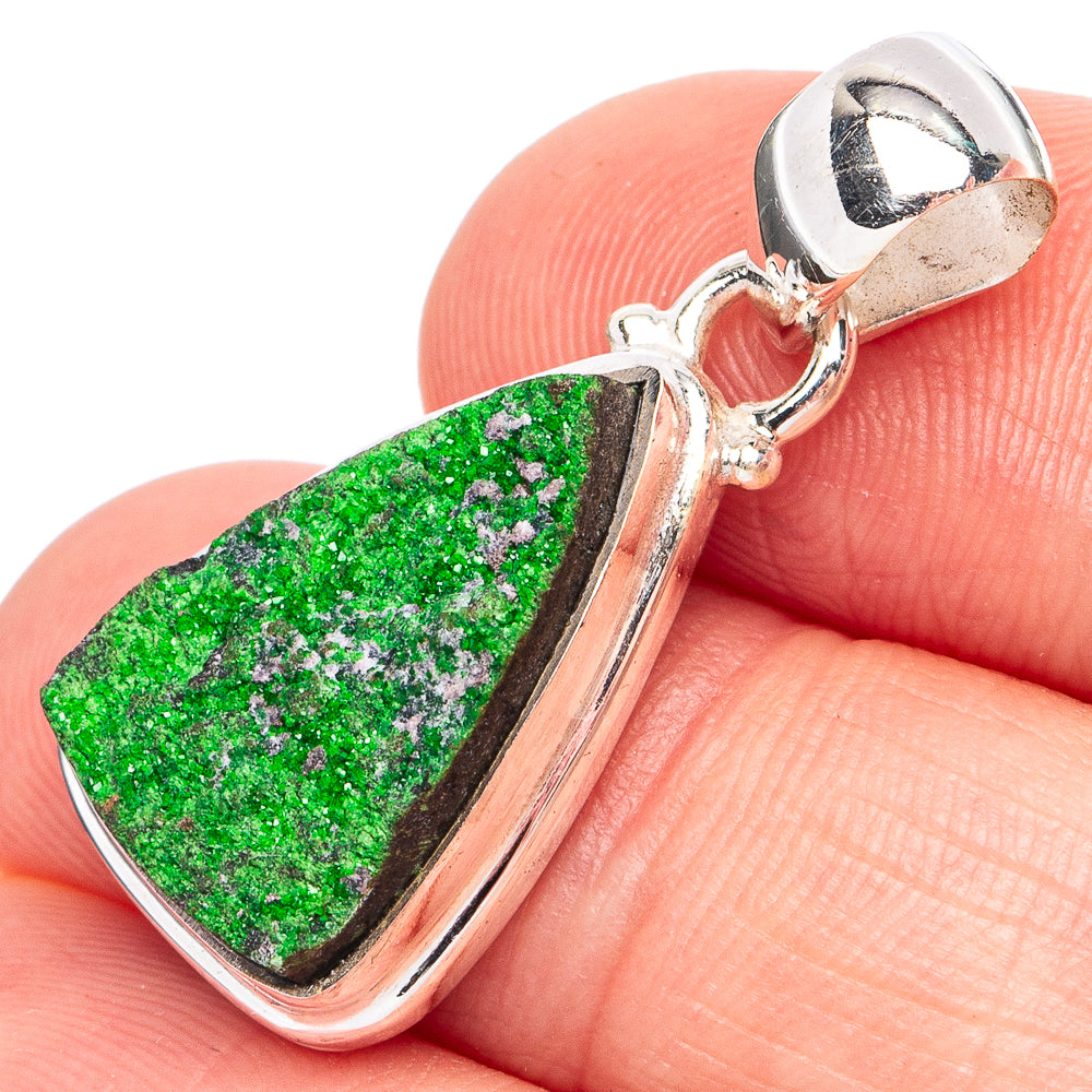Rare Uvarovite Garnet Pendant 1 1/4" (925 Sterling Silver) P45104