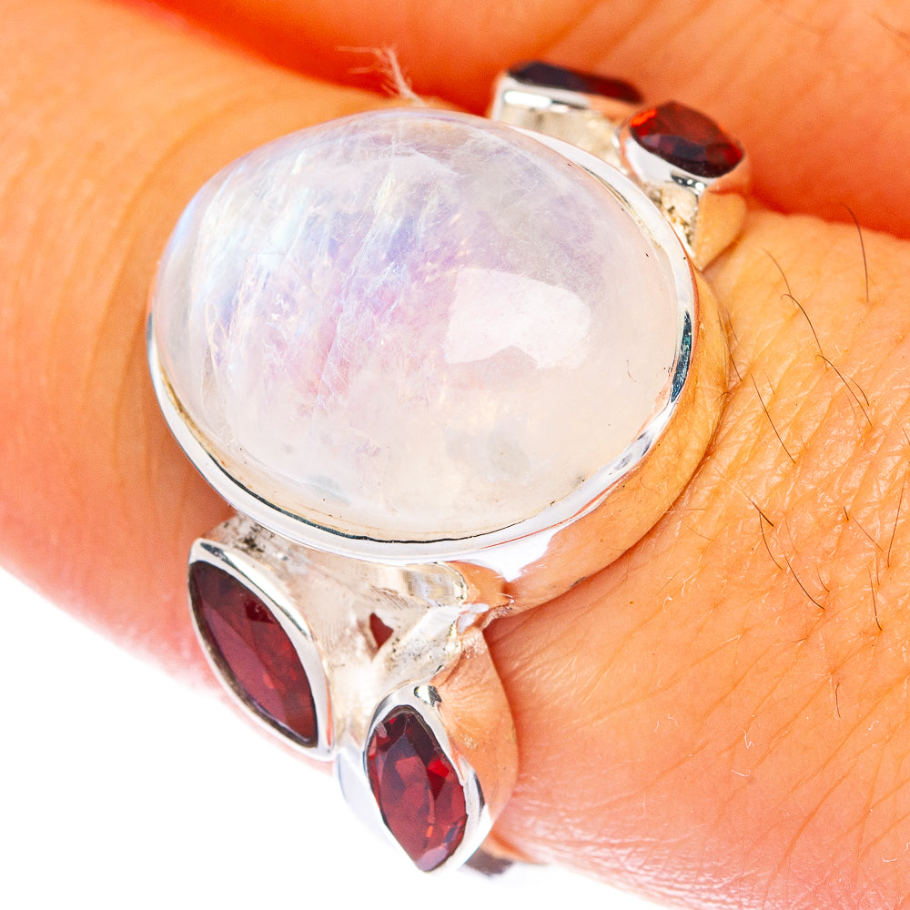 Rainbow Moonstone, Garnet Ring Size 8 (925 Sterling Silver) R144432