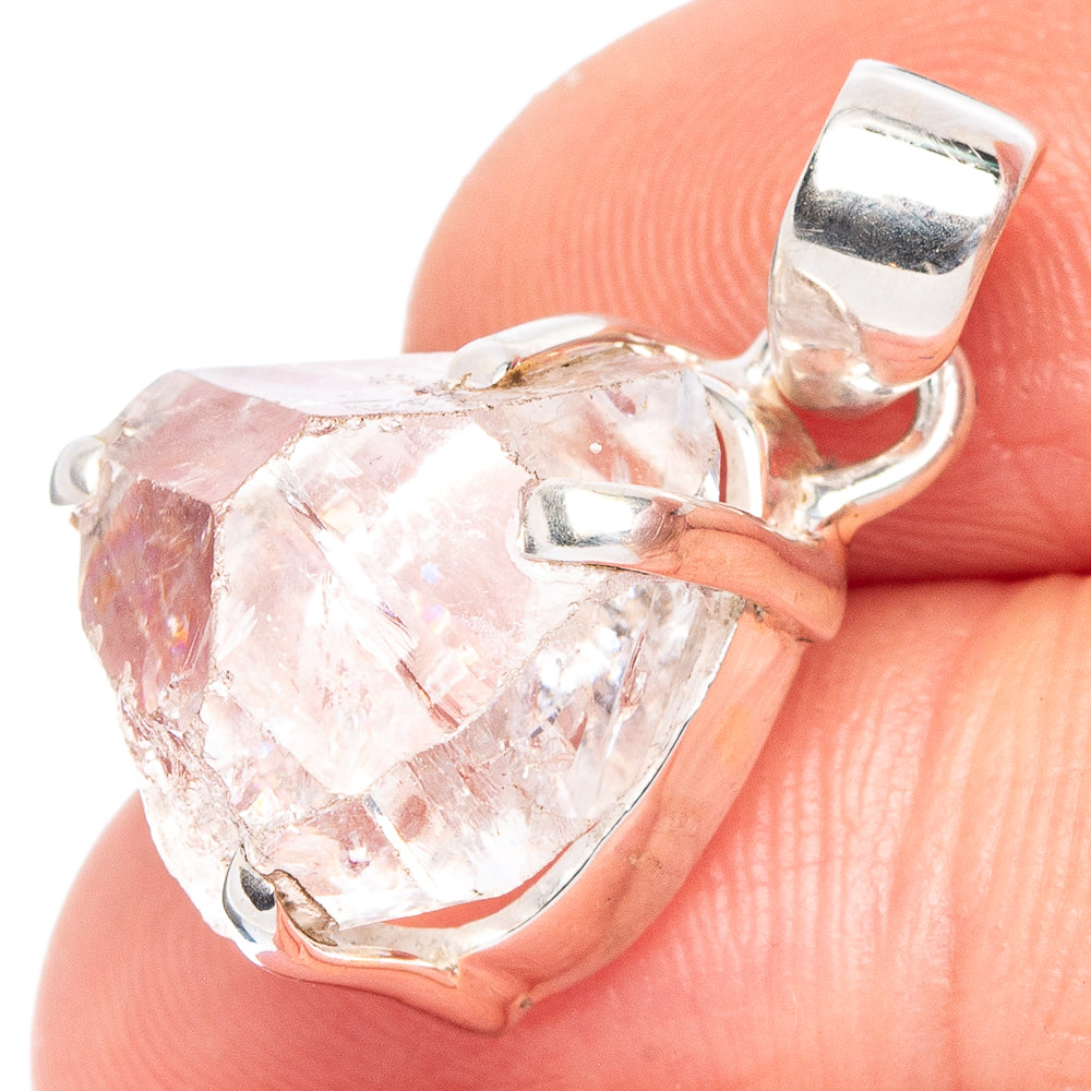 Herkimer Diamond Pendant 7/8" (925 Sterling Silver) P43954