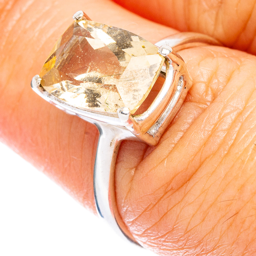 Rare Faceted Yellow Beryl Ring Size 7 (925 Sterling Silver) R146914