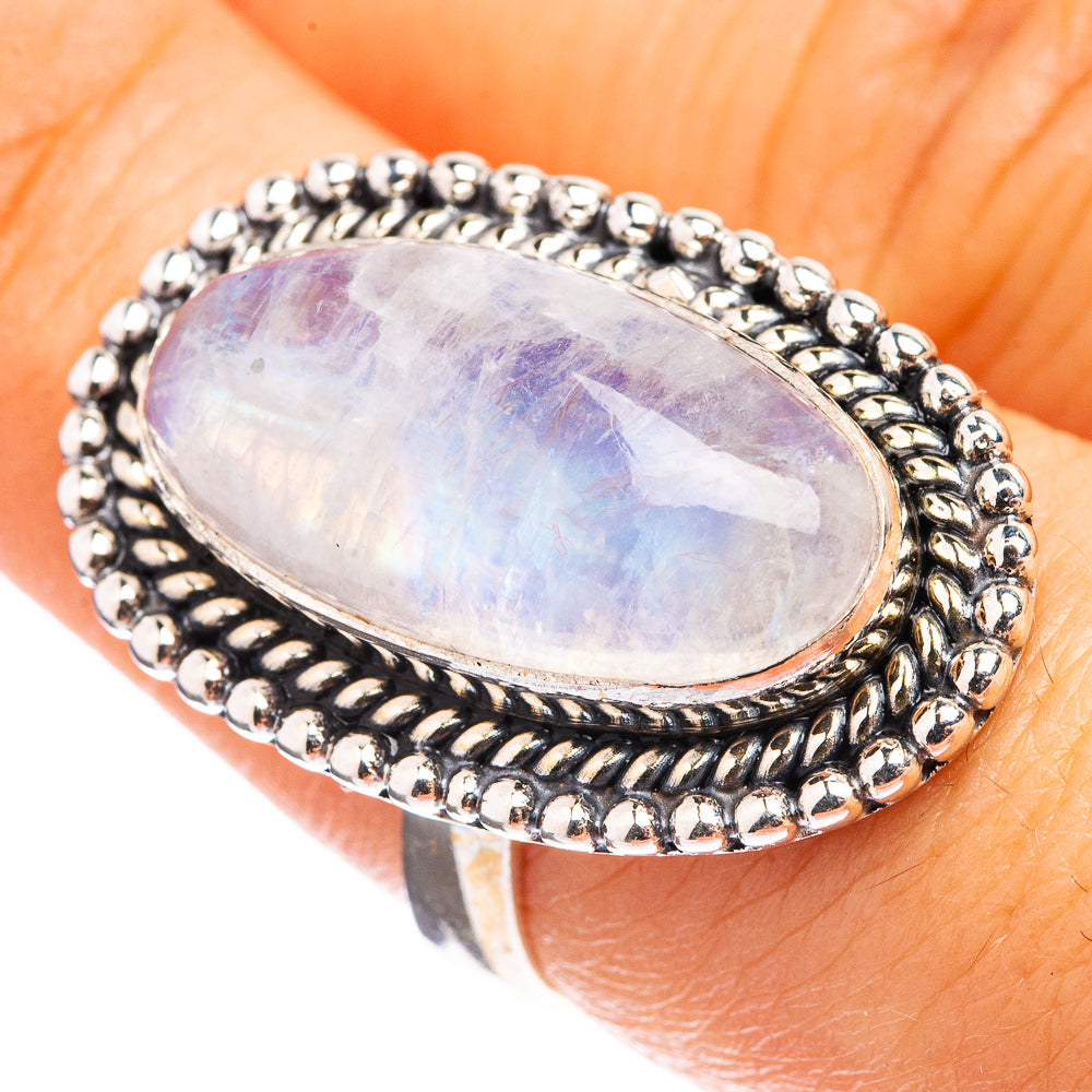 Rainbow Moonstone Ring Size 7.5 (925 Sterling Silver) R142786