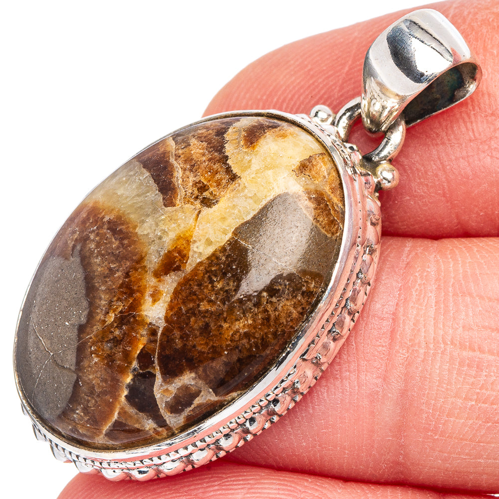 Septarian Geode Pendant 1 3/8" (925 Sterling Silver) P44102