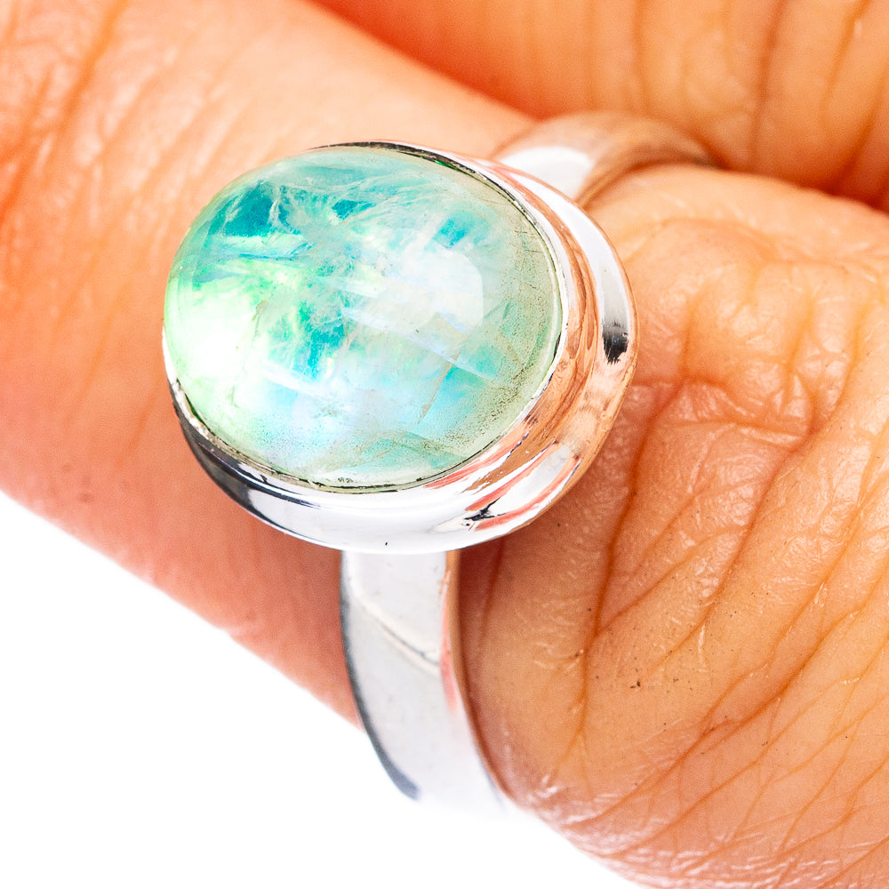 Green Moonstone Ring Size 7 (925 Sterling Silver) R3719