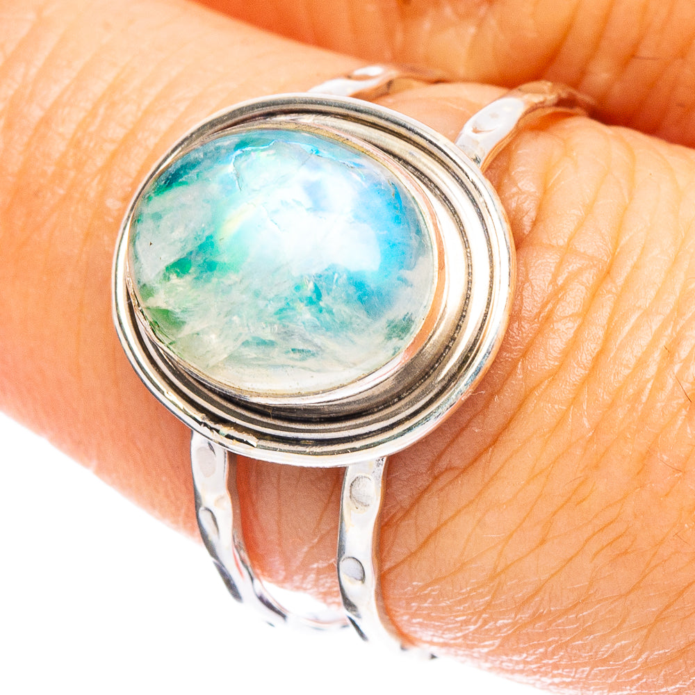 Green Moonstone Ring Size 8 (925 Sterling Silver) R7947