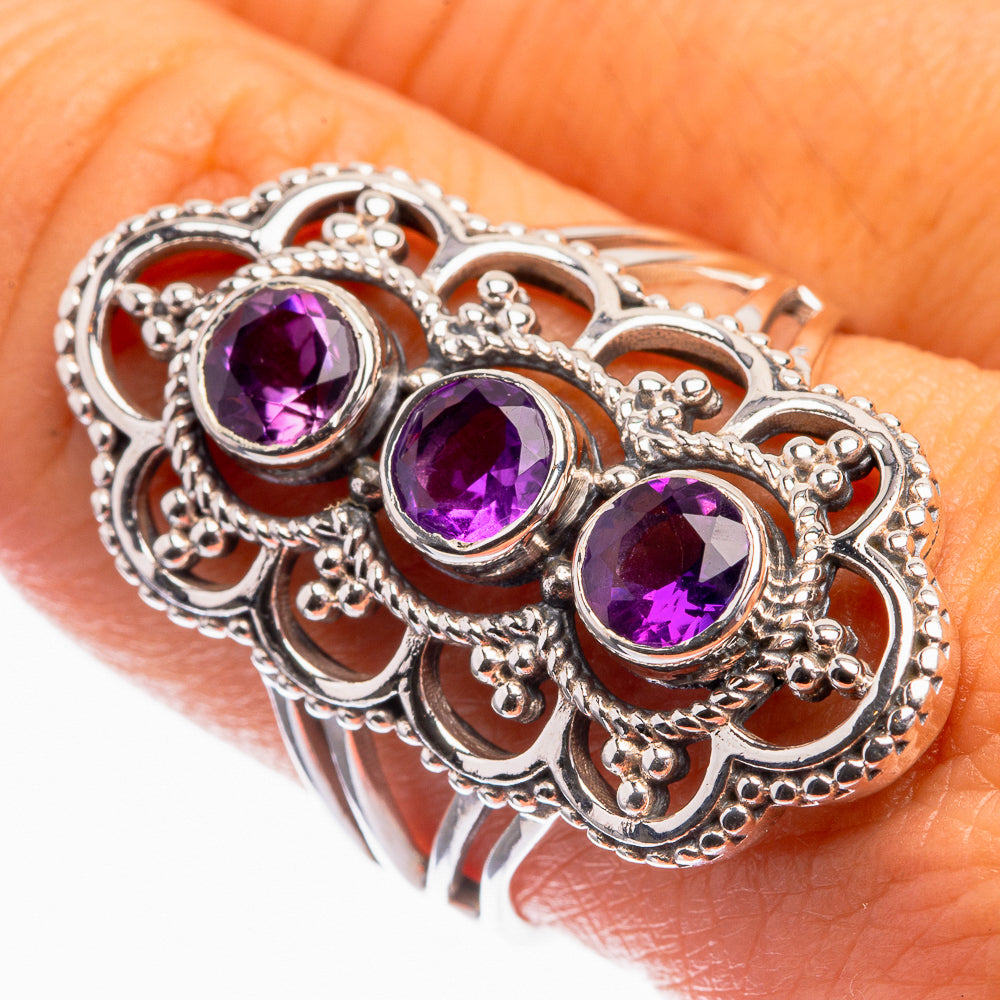 Faceted Amethyst Ring Size 9 (925 Sterling Silver) R142133
