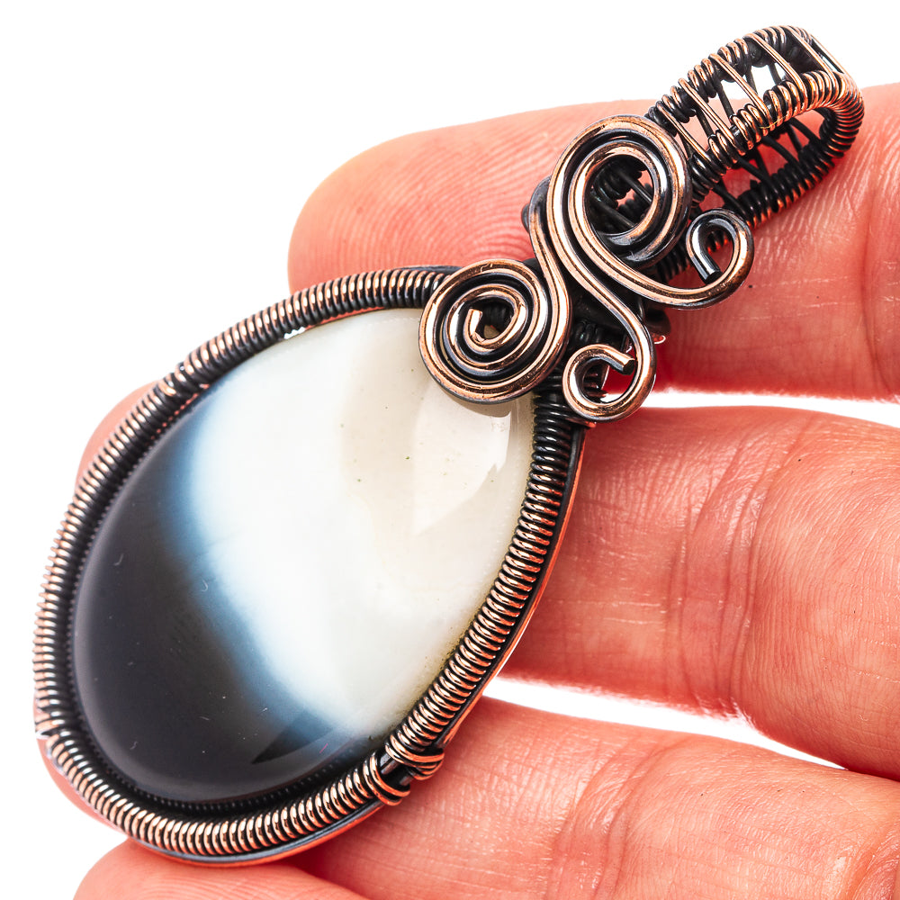 Banded Agate Wire Wrap Pendant 2 3/8" (Oxidized Copper)