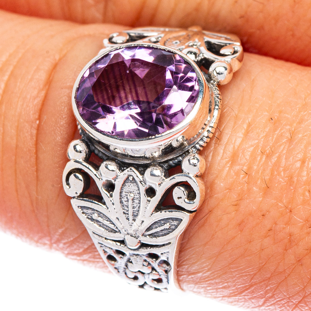 Faceted Amethyst Flower Ring Size 9 (925 Sterling Silver) R147091