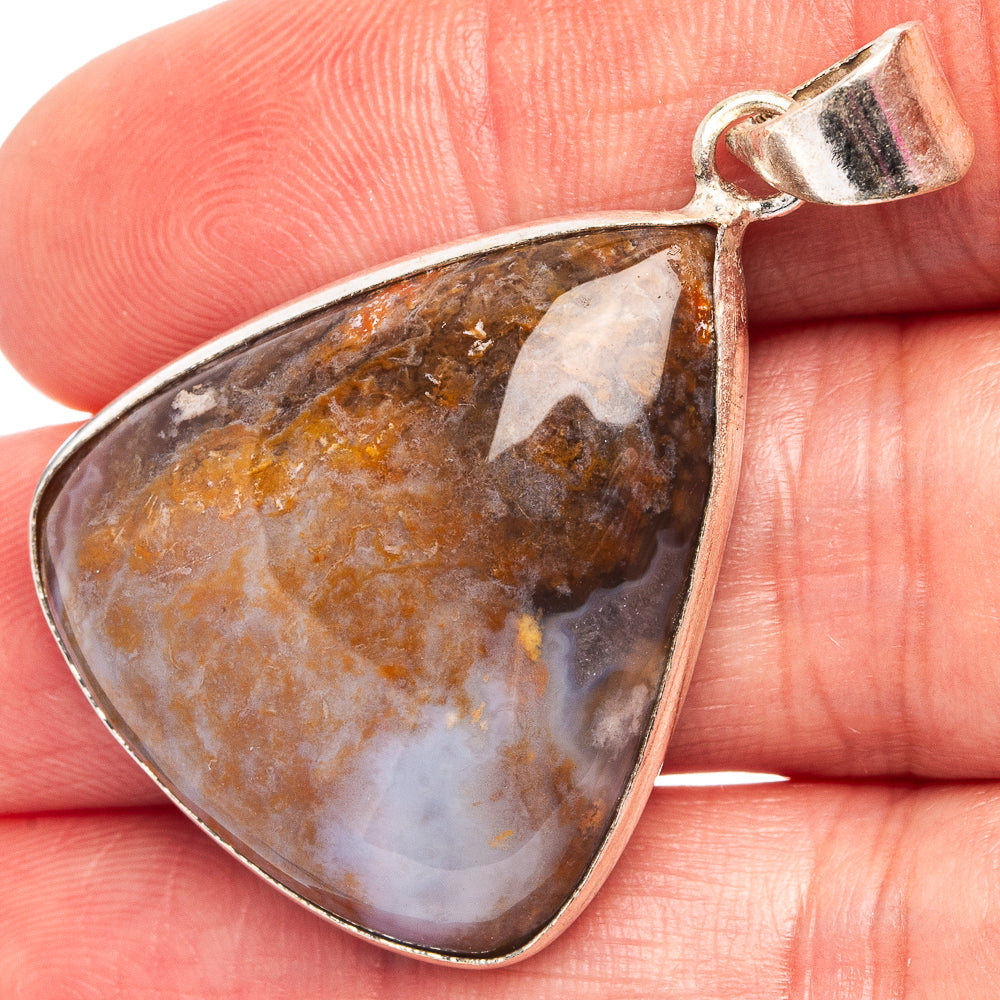 Unknown Agate  Pendant 1 5/8" (Silver Plated)