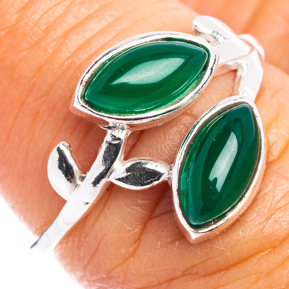 Green Onyx Leaf Dainty Ring Size 7 (.925 Sterling Silver)