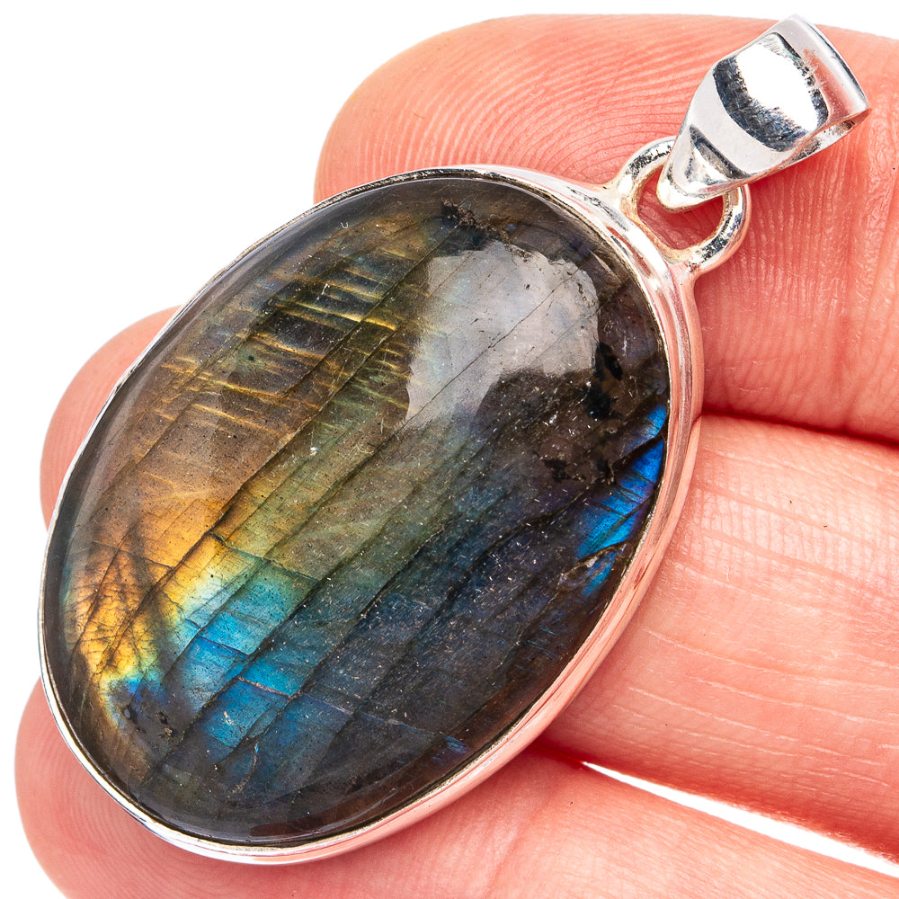 Labradorite Pendant 1 5/8" (925 Sterling Silver) P45197