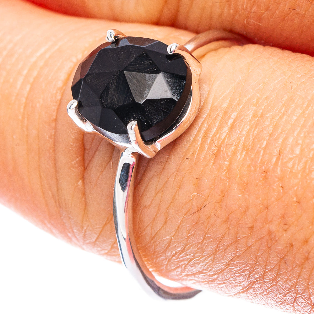 Value Black Onyx Ring Size 9 (925 Sterling Silver) R7507