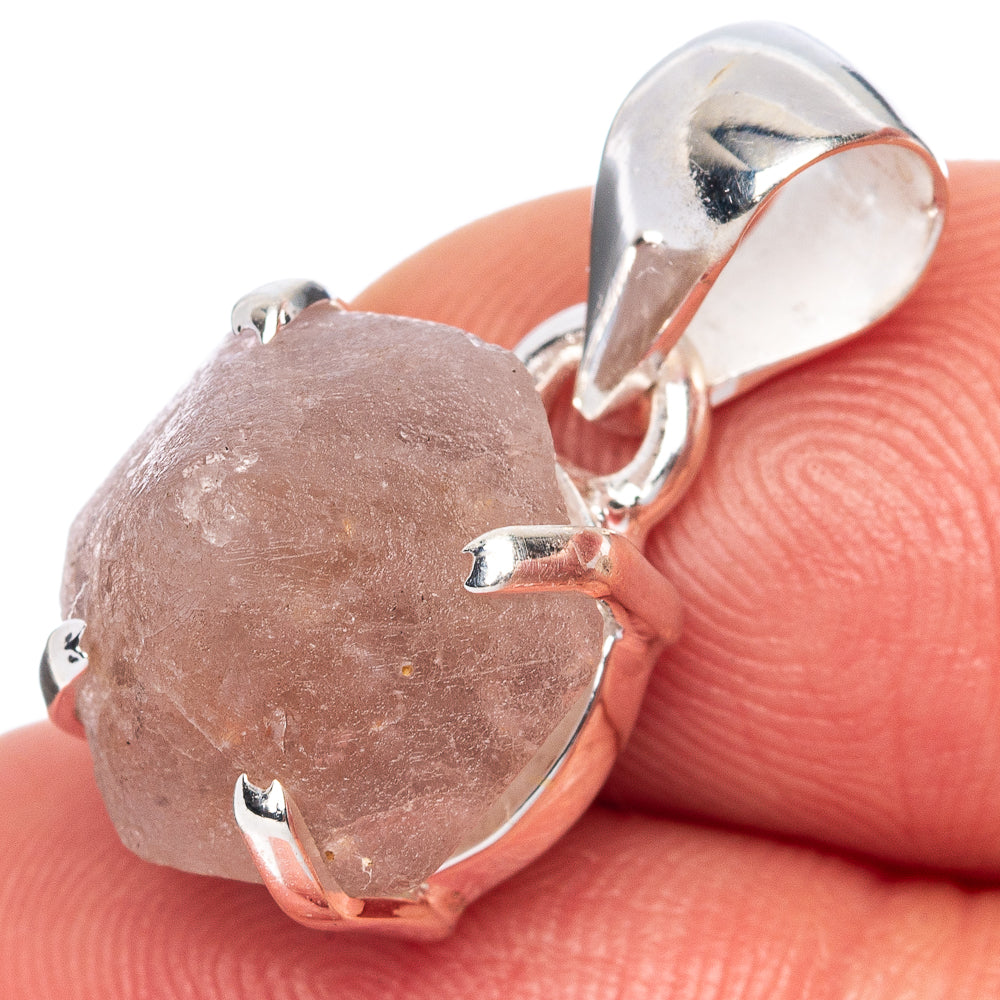 Beta Quartz Pendant 7/8" (925 Sterling Silver) P41685