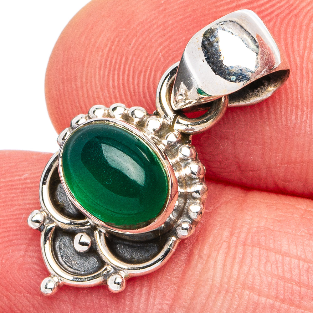 Green Onyx Pendant 1" (925 Sterling Silver) P45527