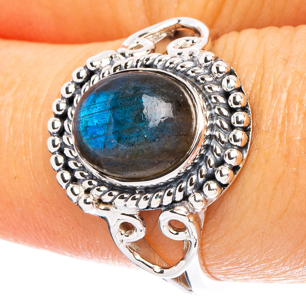 Labradorite 925 Sterling Silver Premium Ring Size 7.75 (925 Sterling Silver) R6473
