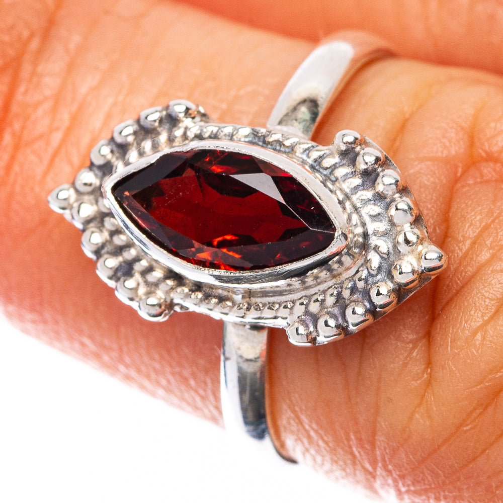 Garnet Dainty Ring Size 5.75 (925 Sterling Silver) R145036