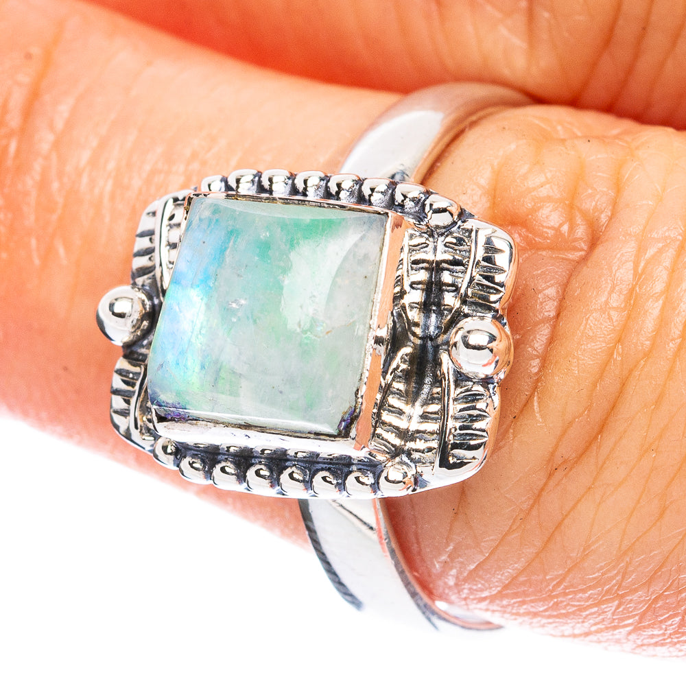 Green Moonstone Ring Size 8.25 (925 Sterling Silver) R3676