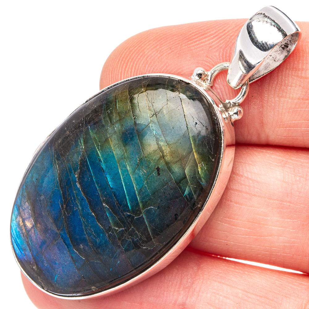 Labradorite Pendant 1 7/8" (925 Sterling Silver) P43160