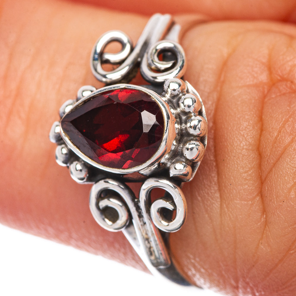 Garnet Dainty Ring Size 6.5 (925 Sterling Silver) R145222
