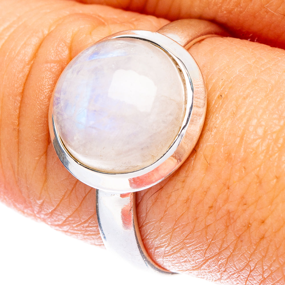 Rainbow Moonstone Ring Size 8.75 (925 Sterling Silver) R146886