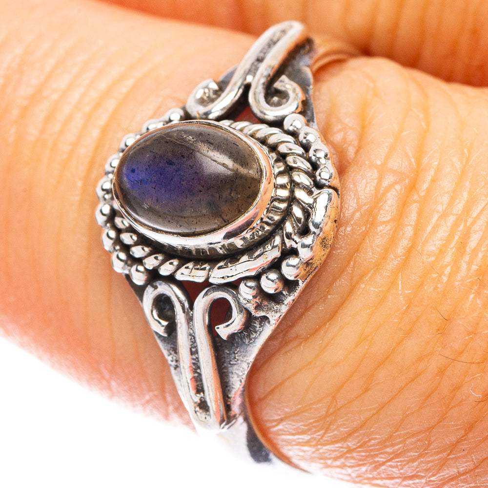Labradorite Dainty Ring Size 7.75 (925 Sterling Silver) R5938