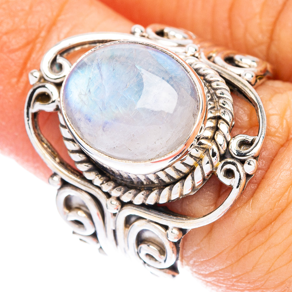 Rainbow Moonstone Ring Size 6.25 (925 Sterling Silver) R147017