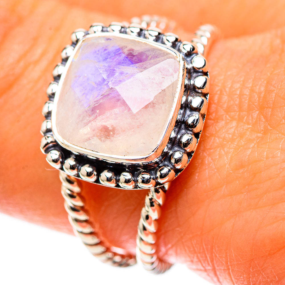 Premium Rainbow Moonstone Ring Size 9 (925 Sterling Silver) RING138236