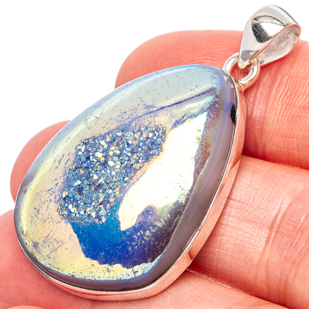 Titanium Druzy Pendant 1 3/4" (925 Sterling Silver) P43113