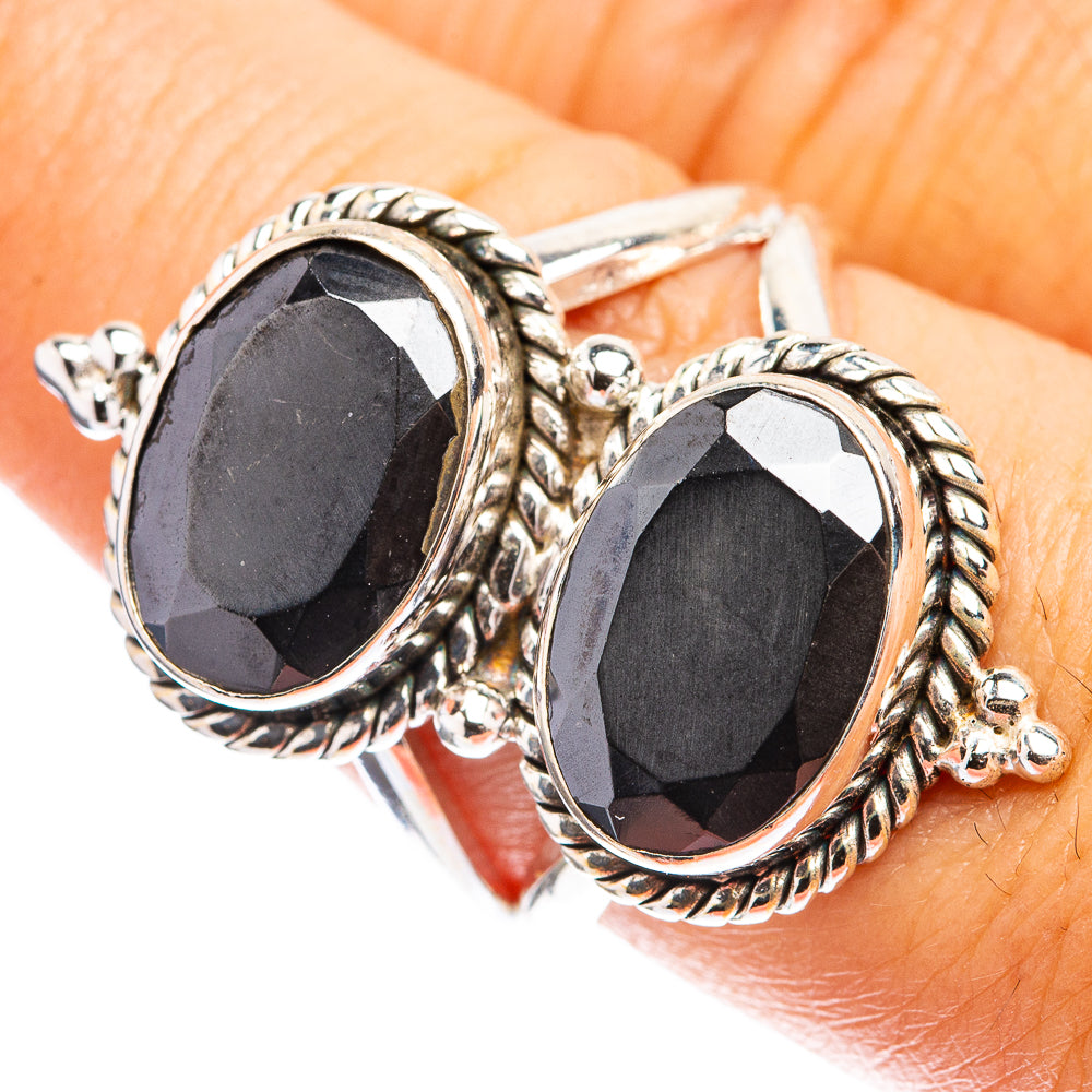 Black Onyx Ring Size 7.75 (925 Sterling Silver) R142797