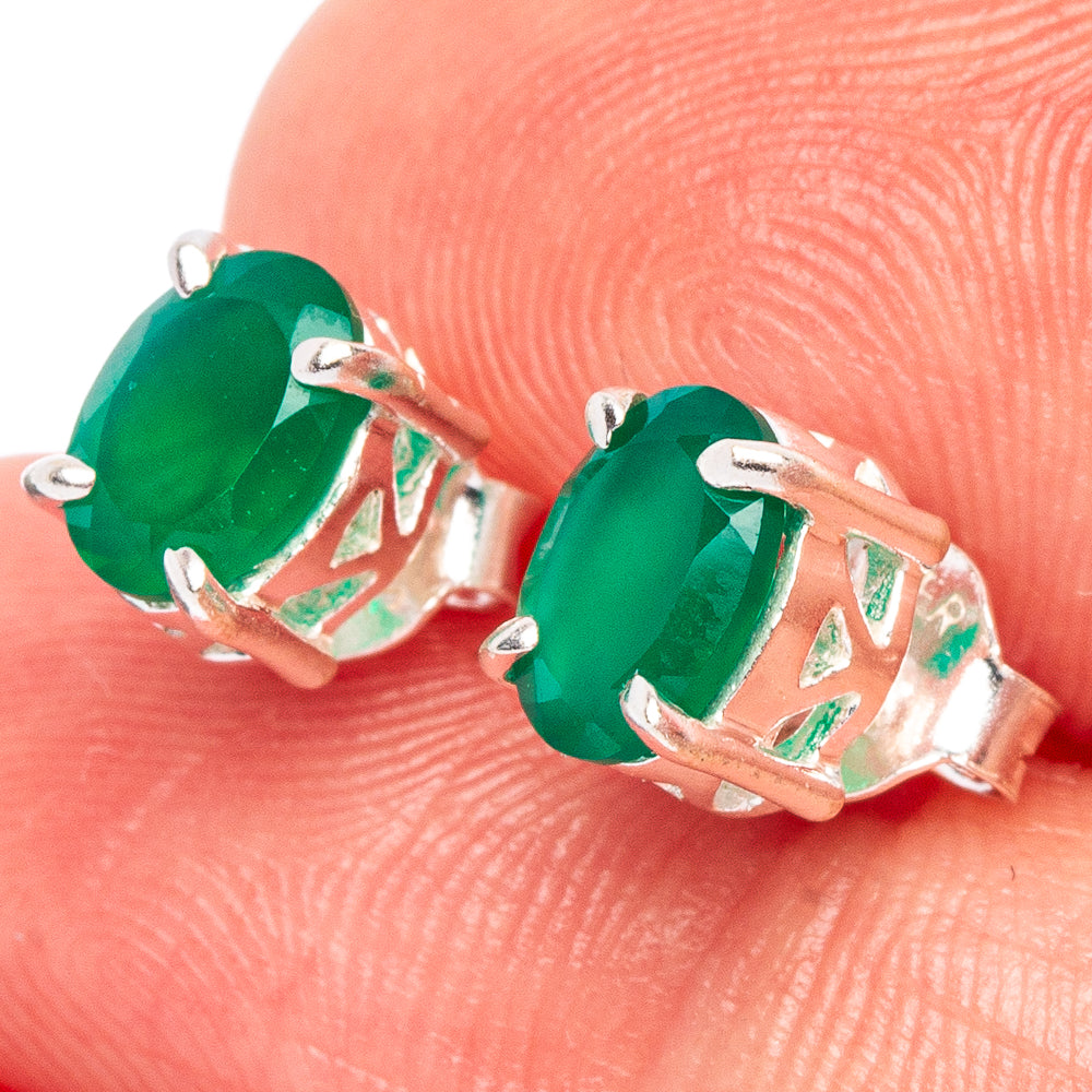 Green Onyx Earrings 1/4" (925 Sterling Silver) E2608