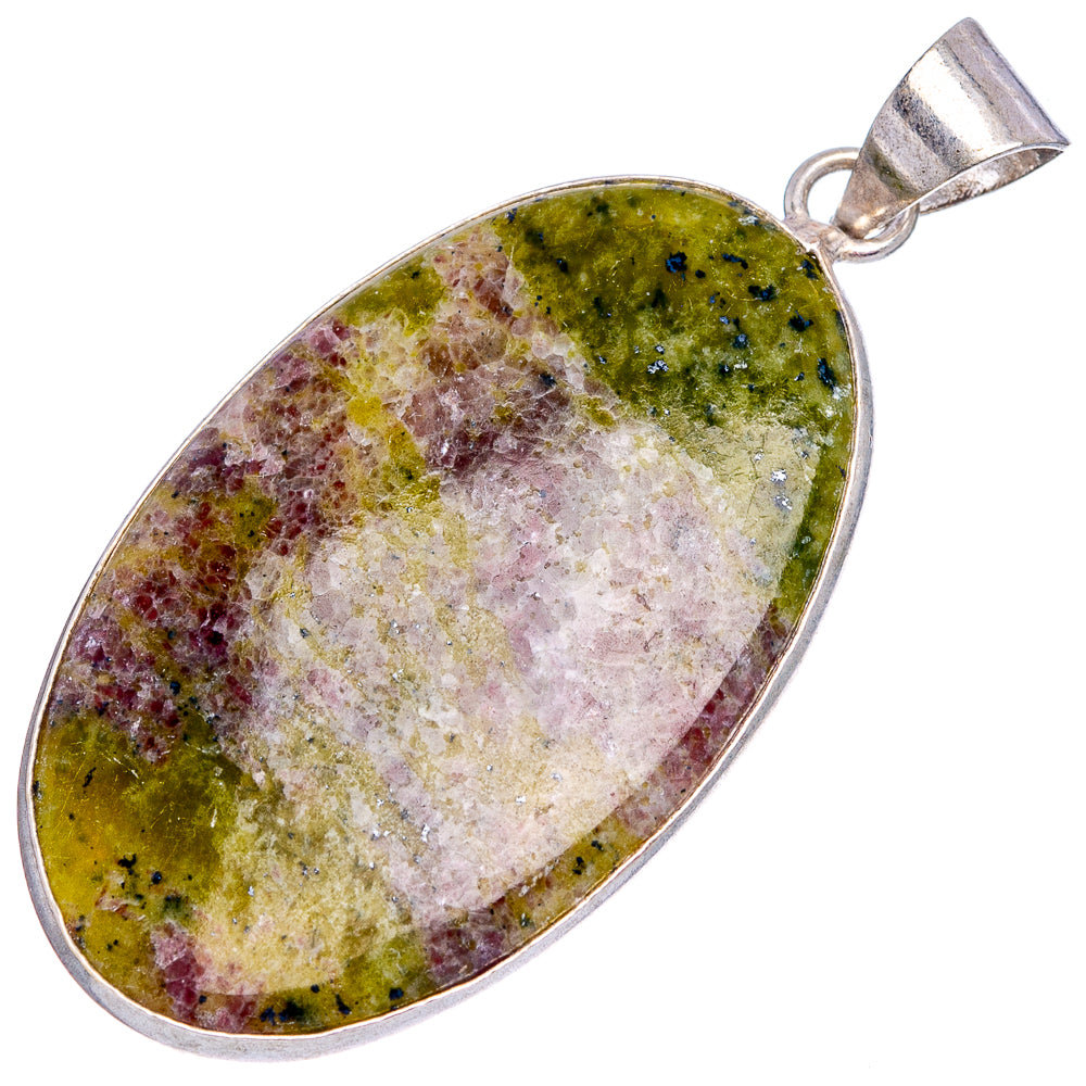 Grass Garnet Pendant 2 1/8" (Silver Plated)