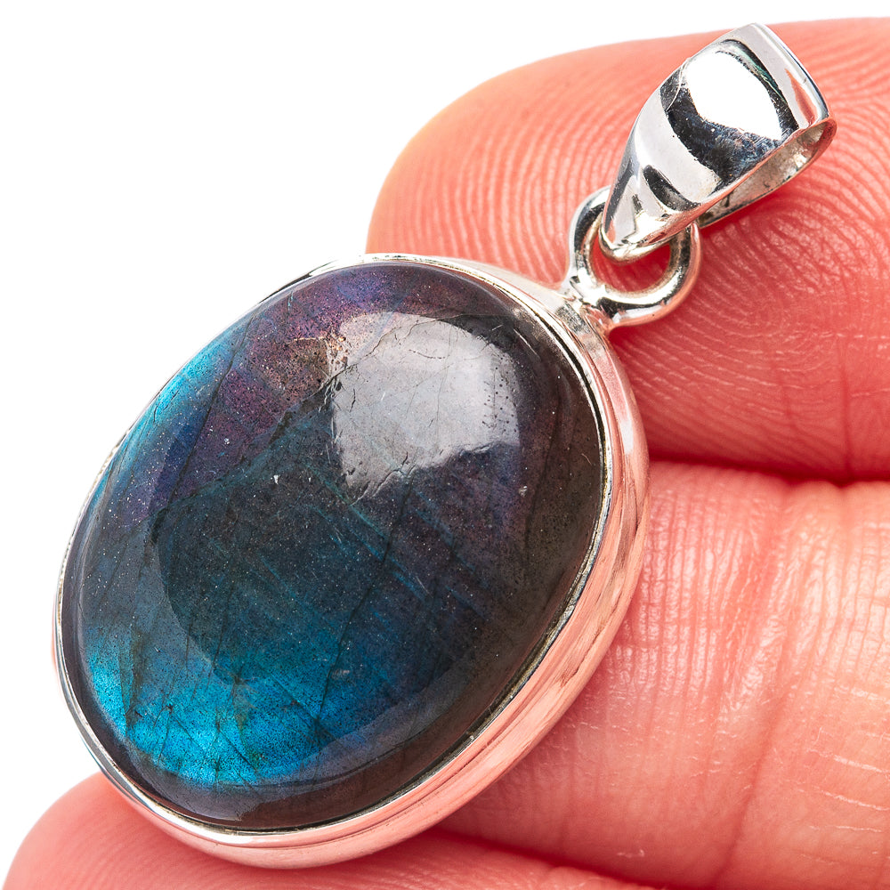 Labradorite Pendant 1 1/4" (.925 Sterling Silver)