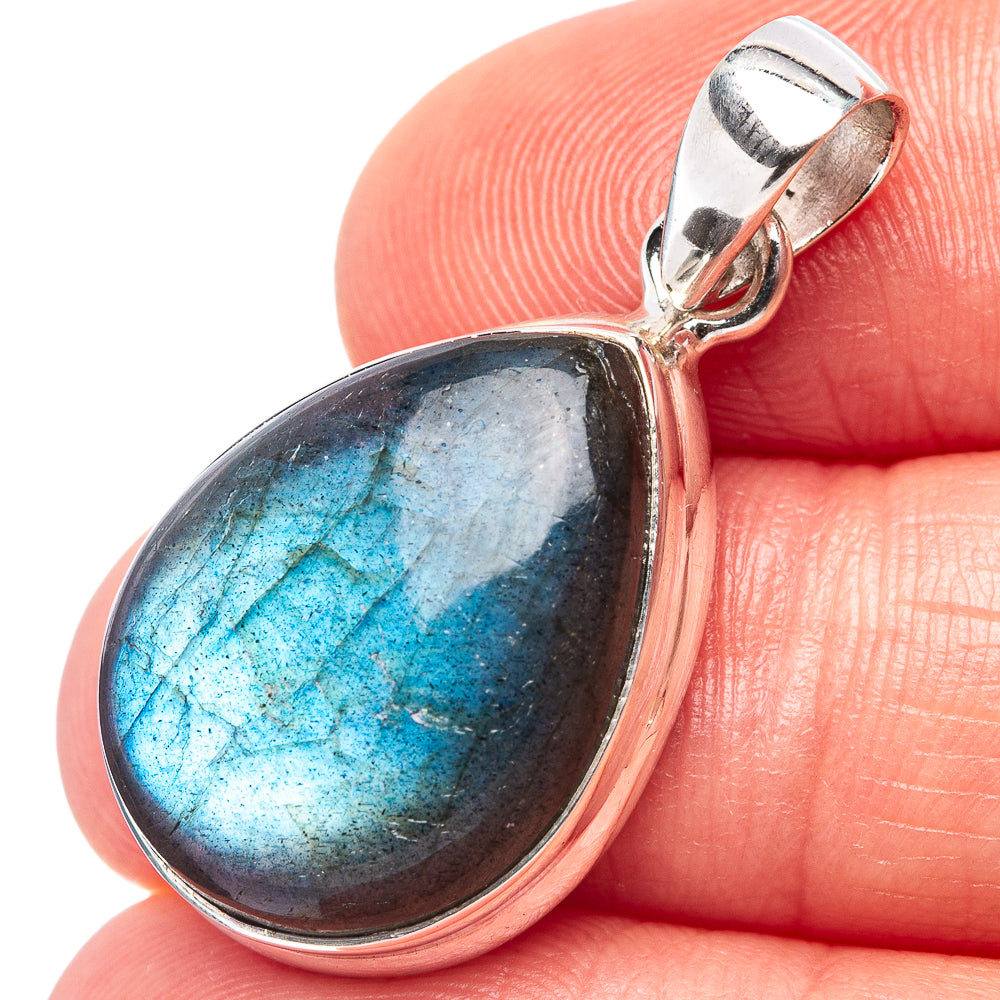 Labradorite Pendant 1 1/4" (.925 Sterling Silver)