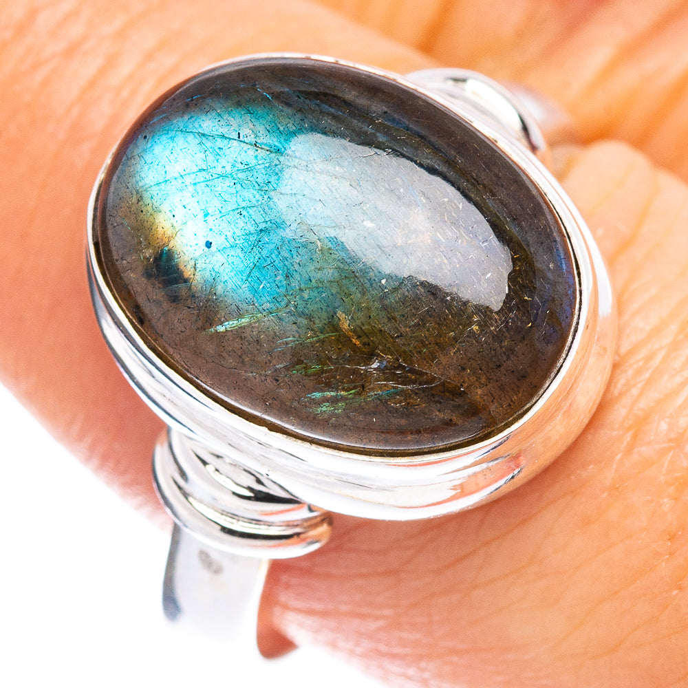 Labradorite Ring Size 9 (.925 Sterling Silver)