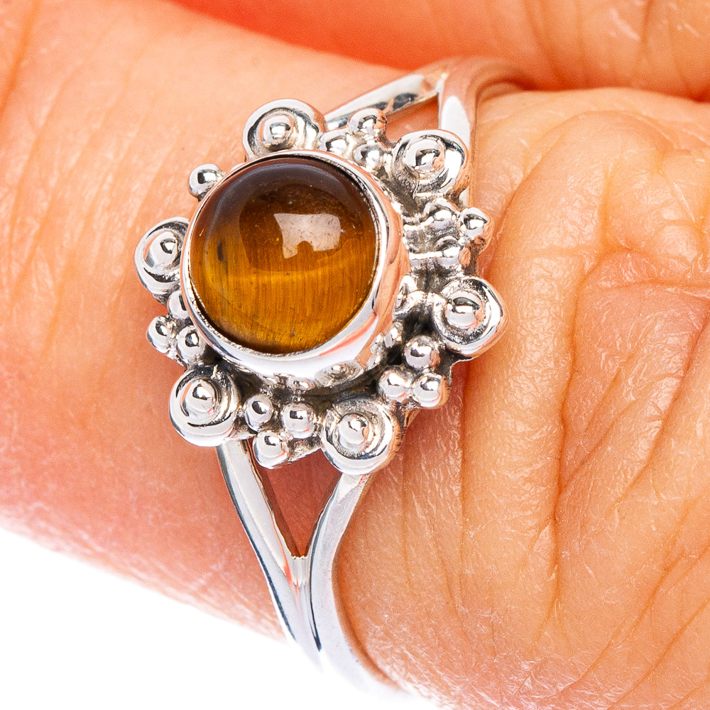 Tiger Eye Flower Dainty Ring Size 6 (925 Sterling Silver) R147131
