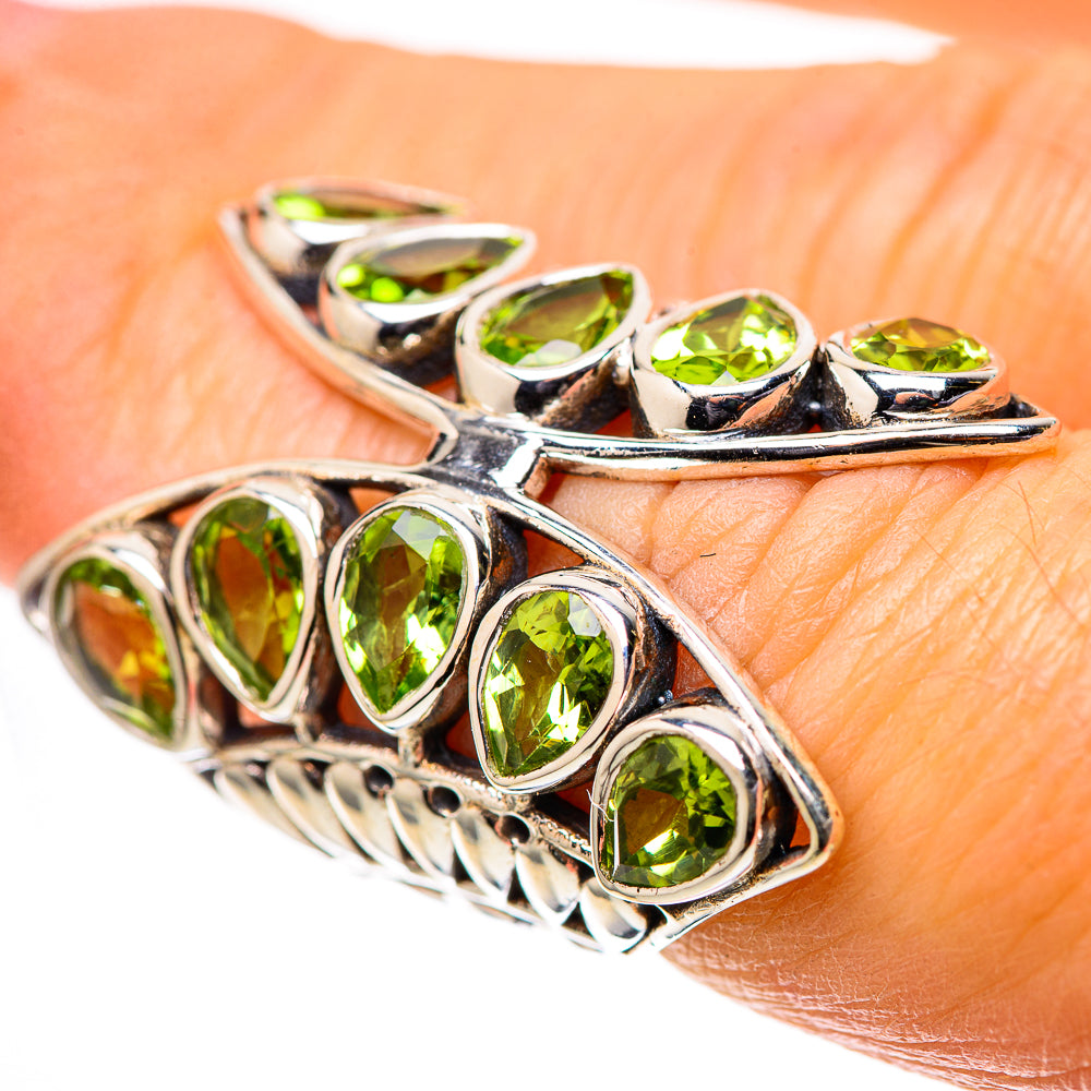 Large Peridot 925 Sterling Silver Ring Size 5.75 (925 Sterling Silver) RING139500