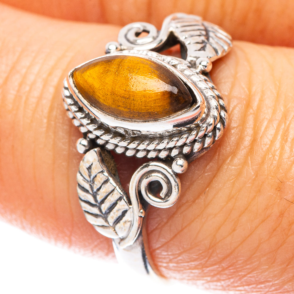 Tiger Eye Ring Size 8 (925 Sterling Silver) R5544