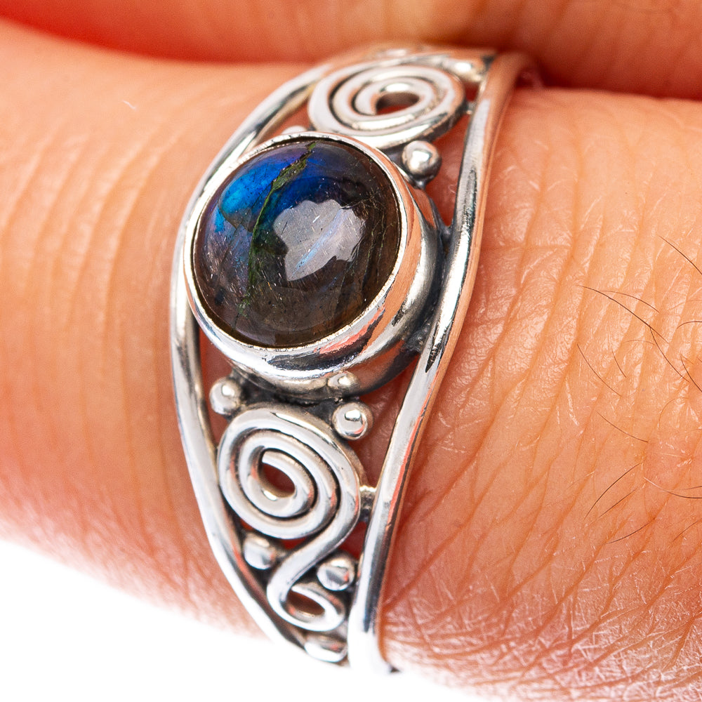 Labradorite Dainty Ring Size 7.75 (925 Sterling Silver) R145047